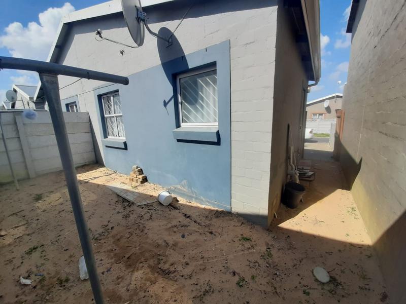 2 Bedroom Property for Sale in Fountain Village Western Cape